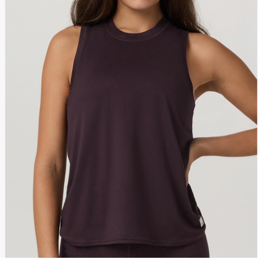 🆕 Vuori Energy Long Top in Raisin • Woman’s Size Small - Picture 4 of 4